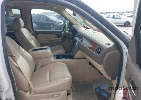 2008 GMC Yukon Xl 1500 Slt из США, поврежденный, VIN 1GKFC16058R263353